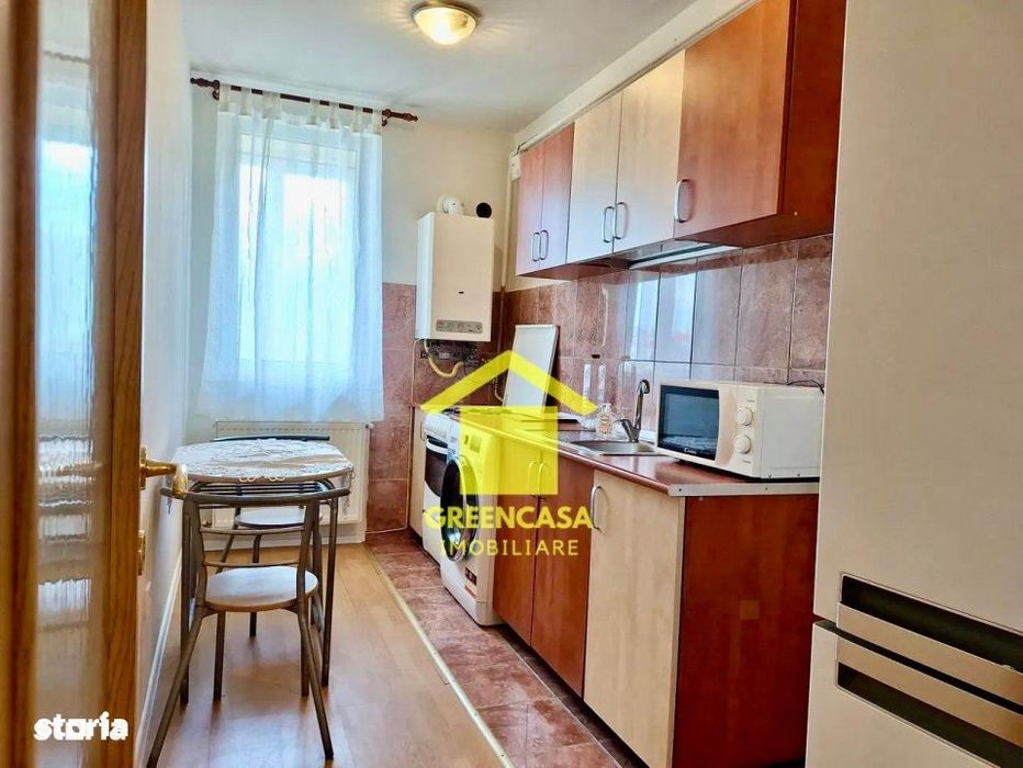 Apartament cu o camera, balcon, zona Eroilor, Floresti