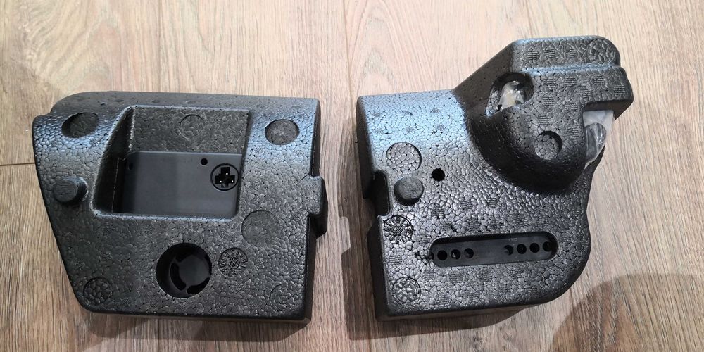 Комплект компресор за помпене на гуми и кука теглене Opel,  GM- Opel