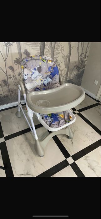 Столик для кормления