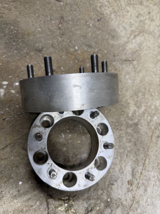 ПРОДАВАМ фланци 6х139.7