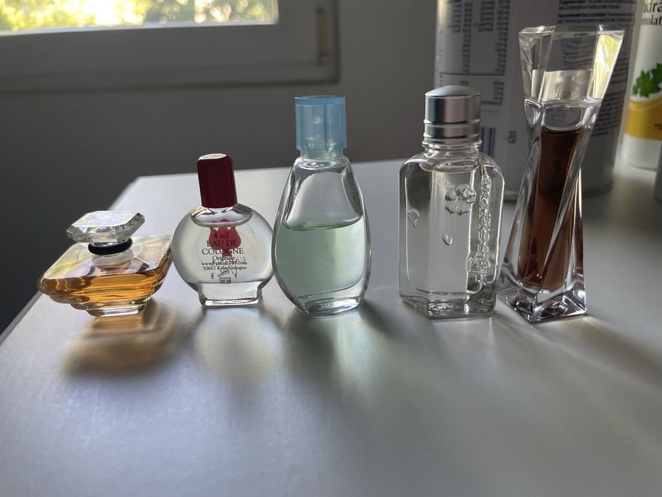 Set mini parfumuri