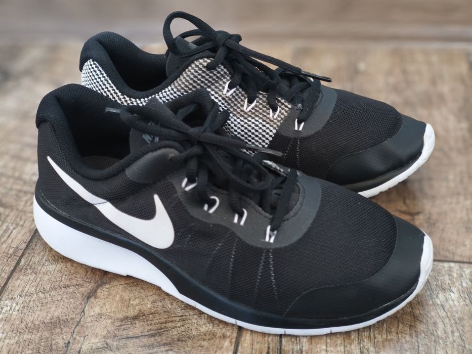 Nike, оригинални маратонки, номер 39