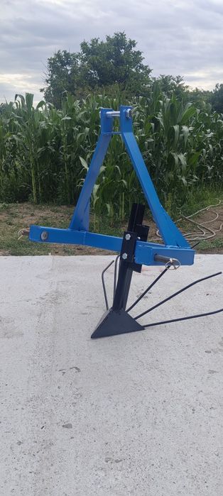 Картофовадач за малък трактор