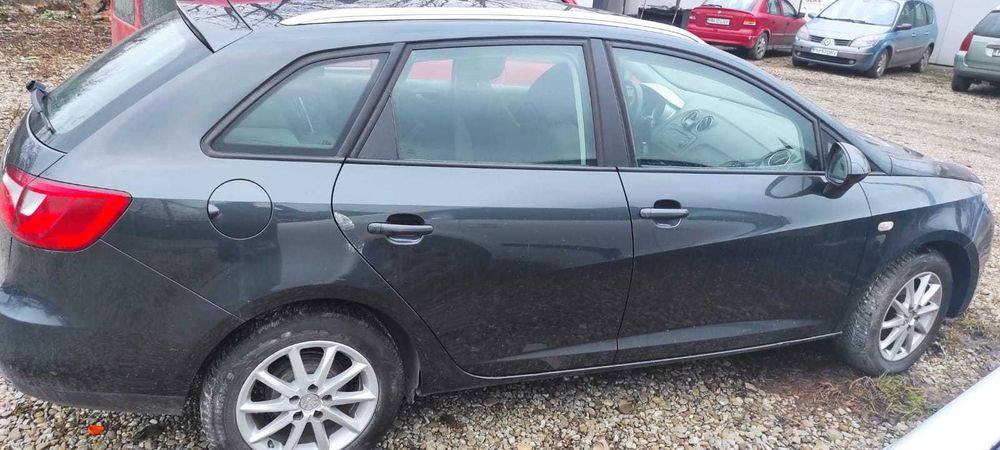 Dezmembrez Seat Ibiza 2012 break motor 1.2i cod motor CFWA