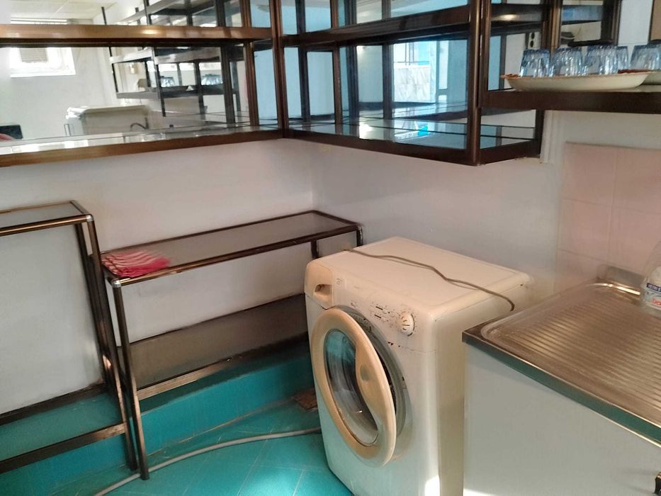 Дава се под наем Едностаен апартамент в Пазарджик, Център - 32 кв.м за 153 € - Снимка #5