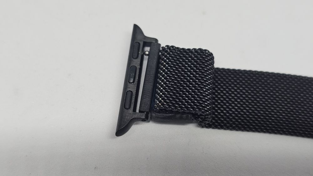 Curea metalica Apple Watch cu magnet