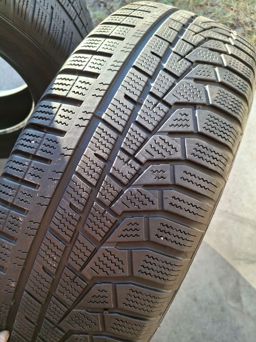 2 Anvelopele de iarnă 215 65 r17 Hankook