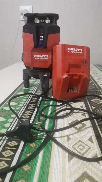 Продам лазер фирма Hilti оригинал