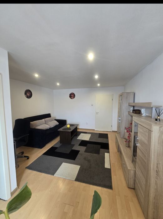 Garsoniera  - zona Circumvalatiunii  - 280 euro