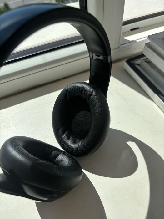 Casti beats studio pro
