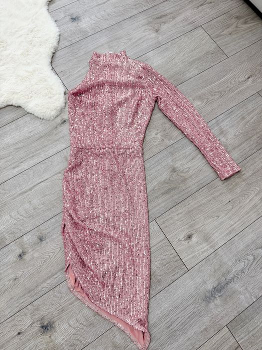 Rochie Misstio Roz cu paiete asimetrica de ocazie