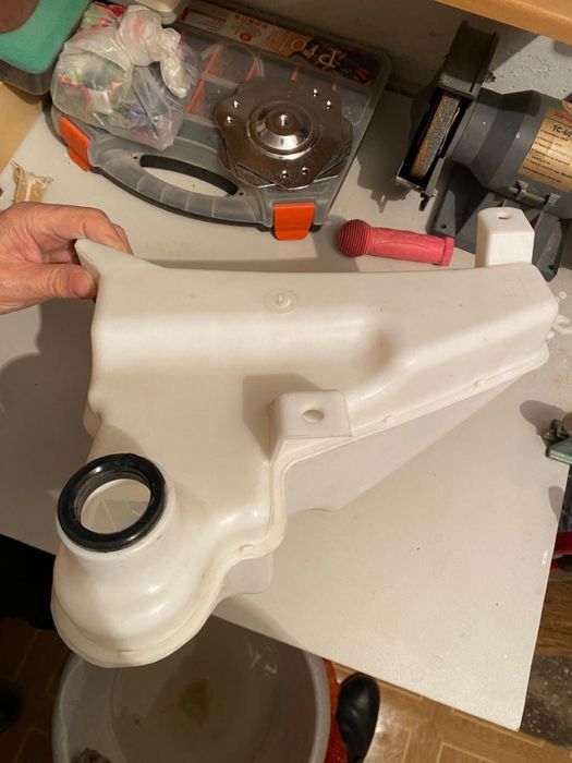 Бачок омывателя Лексус ЛХ570 Lexus LX570