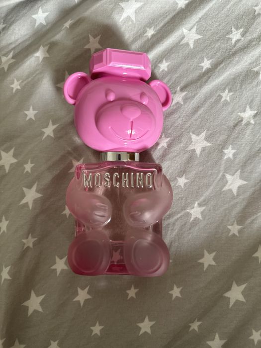 Продам духи Moschino 50мл