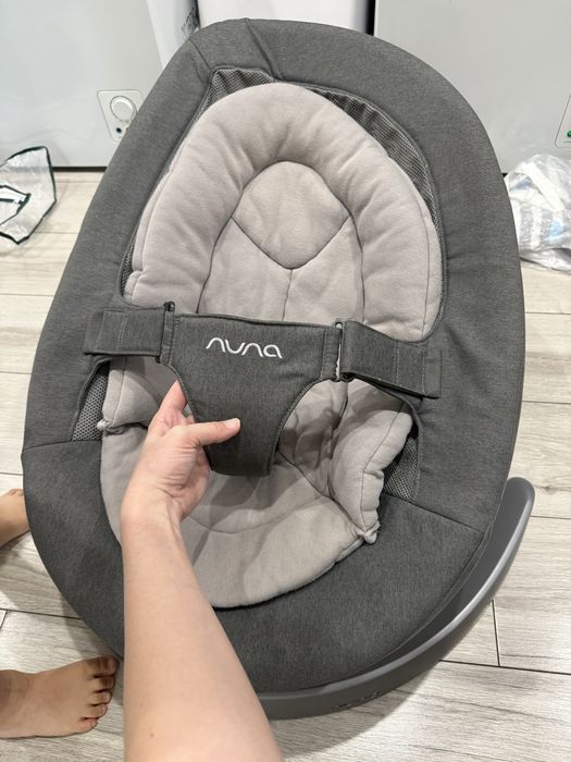 Продам детский шезлонг от бренда NUNA