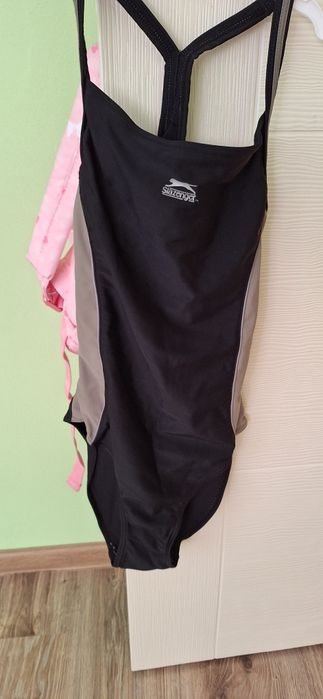 Дамски цял бански за плуване Speedo  и Nabaiji