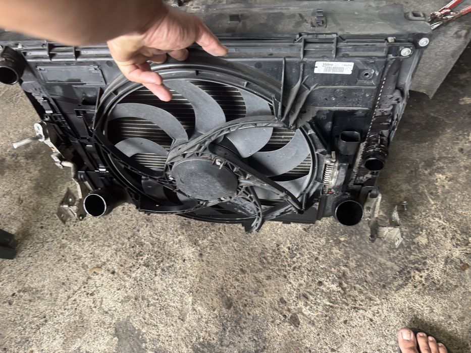 Радиатор перки бмв ф20