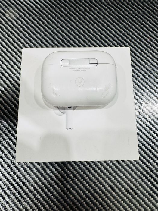 Iphone air pods pro 2