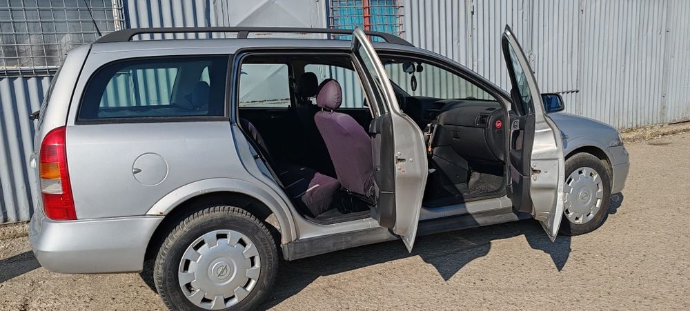 Vând Opel Astra G