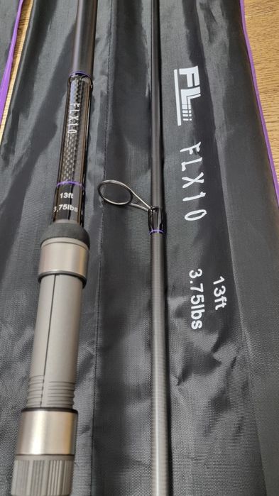 4 Lansete FL FLX10 Carp 3.90 3.75Lbs + 4 Mulinete PRO FL MT 14000