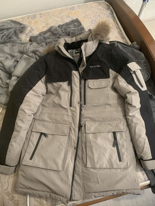 Продам куртку (новая)