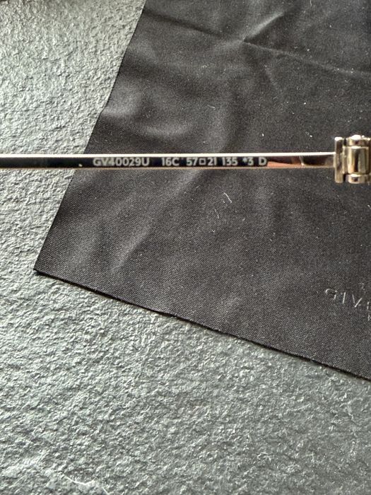 Unisex очила Givenchy