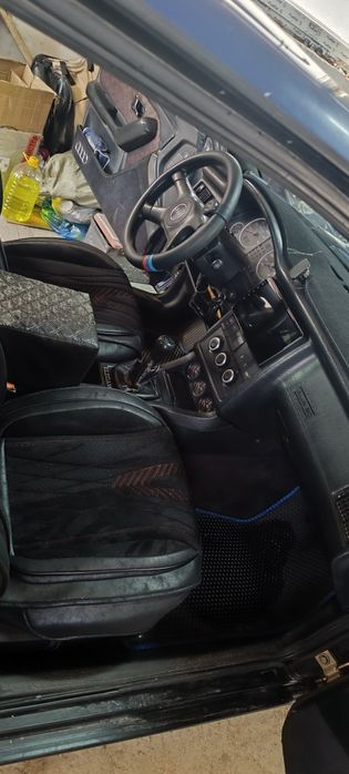 Продам Ауди 80 б4 2литра инжектор