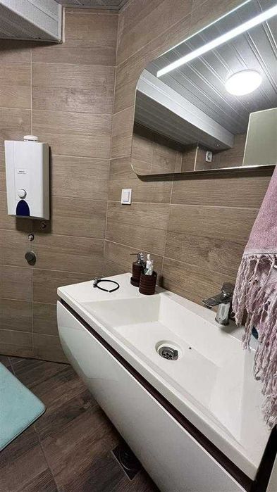 Дава се под наем Двустаен апартамент в София, Люлин 3 - 62 кв.м за 561 € - Снимка #2