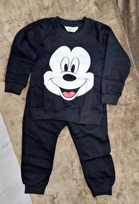 Продам новые детские костюмы