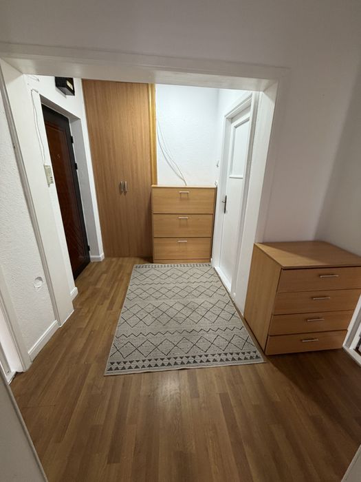 Apartament 2 camere, Emil Avramescu