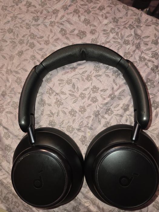 Soundcore headphones Q45