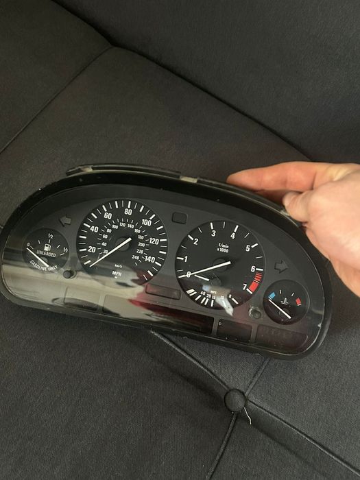 Продам приборная панель BMW x 5