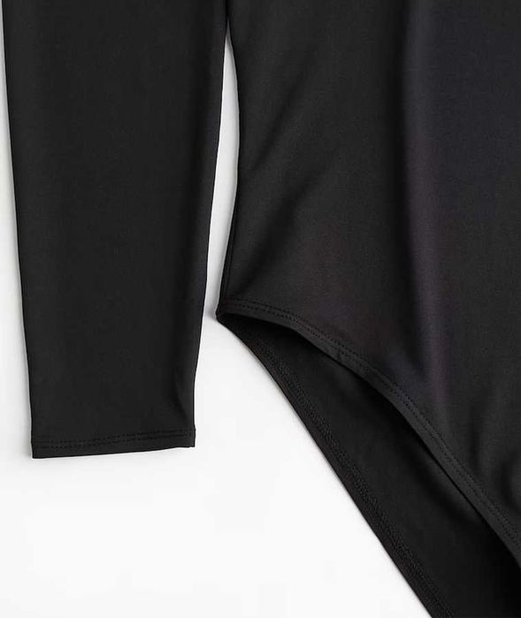 Ново! Черни бодита размер С