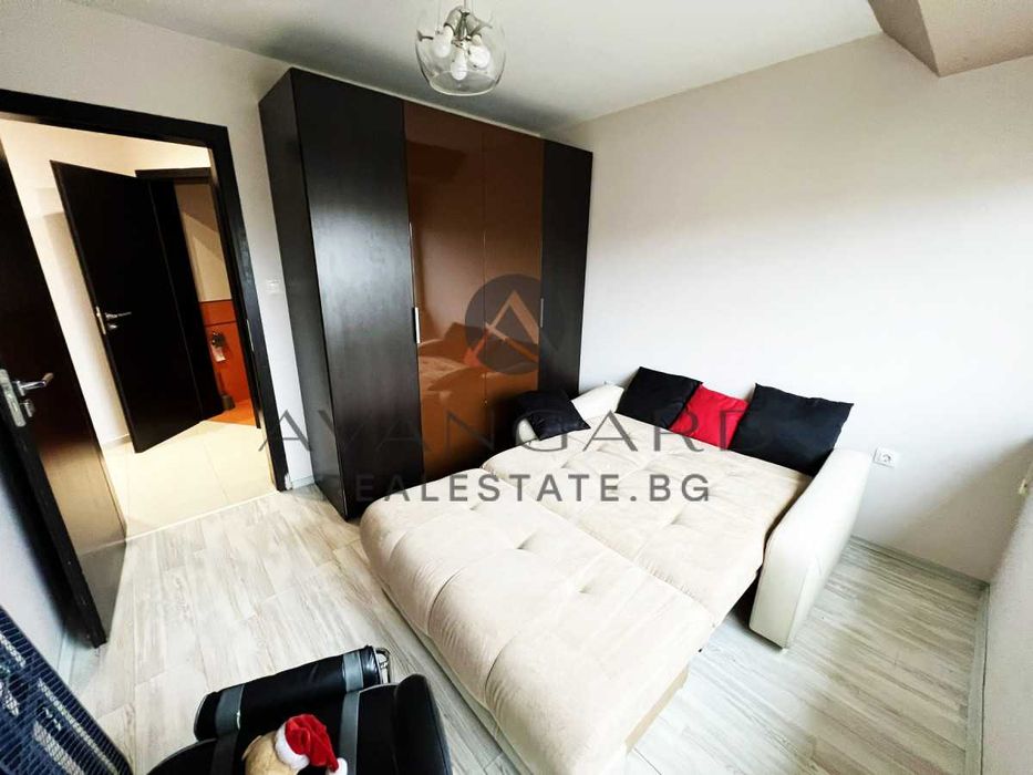 оф.22986 Просторен тристаен до Новотела