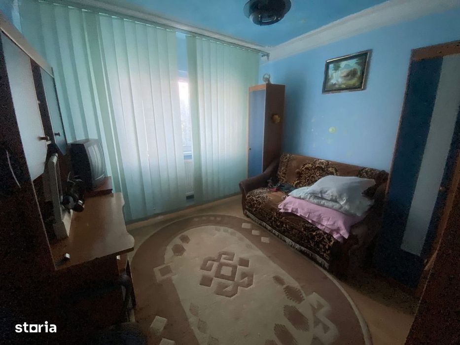 De vanzare apartament cu 2 camere și balcon, etajul 2,zona Piata Mare