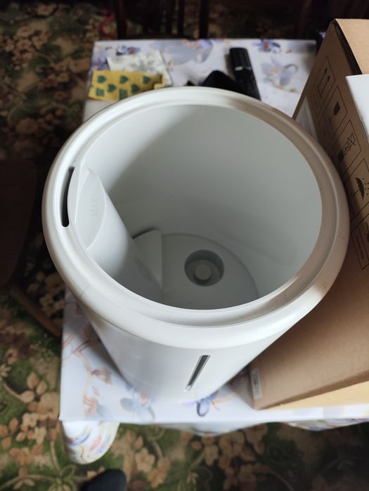 Продам увлажнитель воздуха Xiaomi.