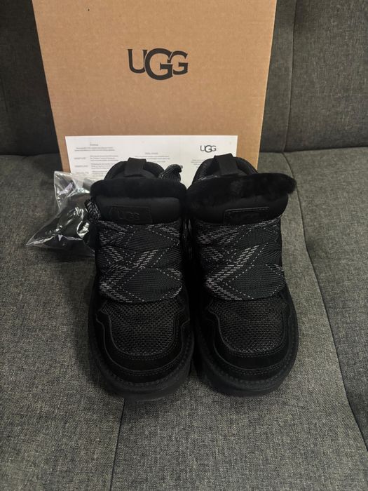 UGG Lowmel Negru