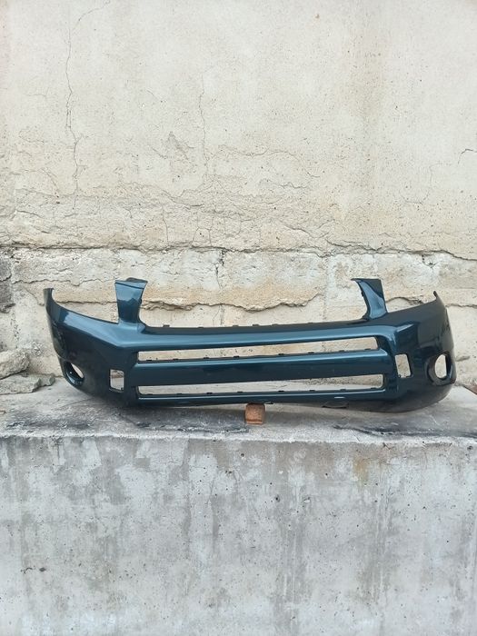 Предна броня за Toyota RAV4 DCAT 2006-2010-употребявана.