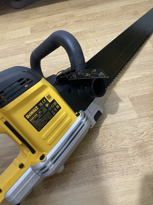Alligator dewalt