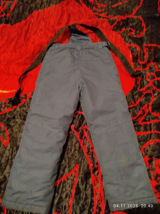 Продам комбинезон зимний