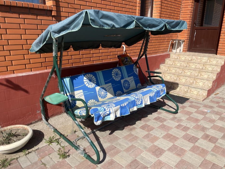 Садовые качели бу