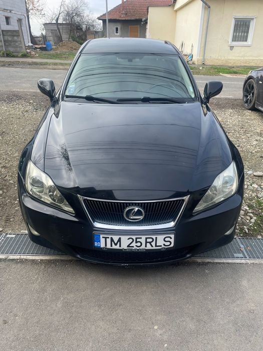 Vand Lexus is220d 2600€
