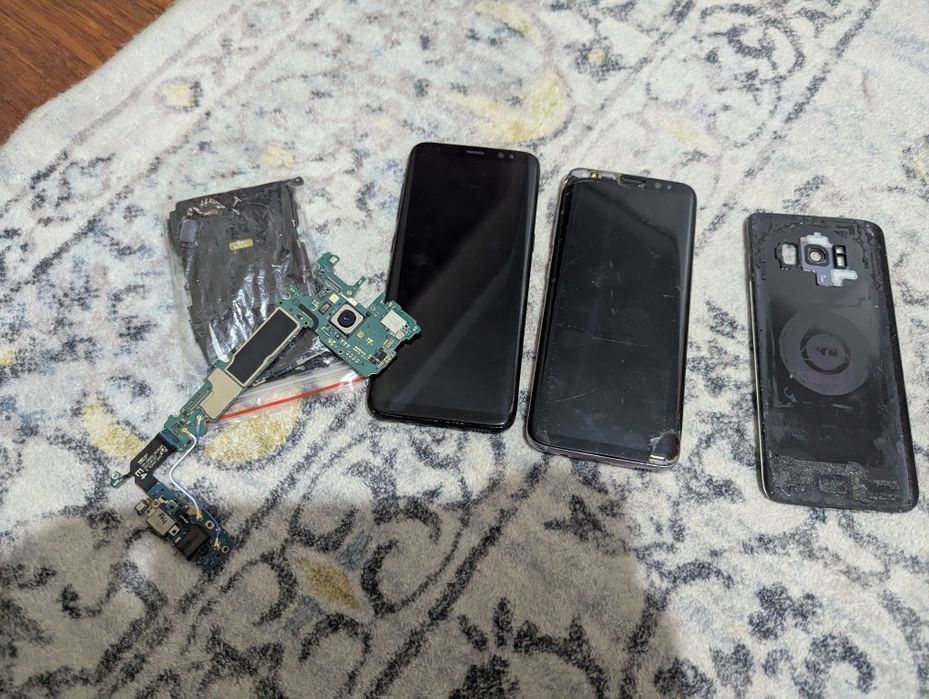 Запчасти Samsung s8 и poco x3 pro