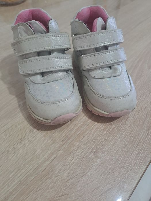 Обувь для девочки