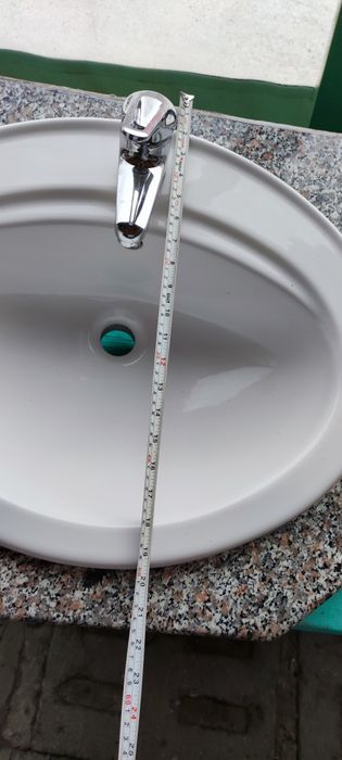 Мивка за баня с плот от полиран ГРАНИТ плюс качествен смесител Амфора