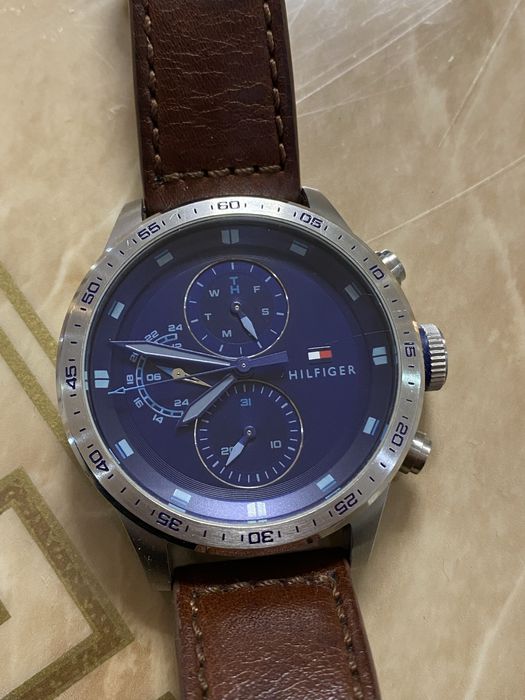 Ceas de mana Tommy Hilfiger