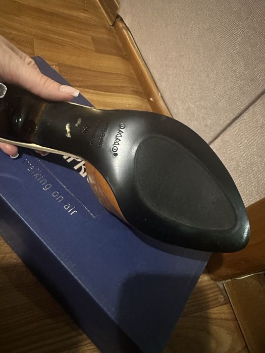 Обувь по 1000 тг