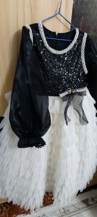 Очень шикарное красивое платье