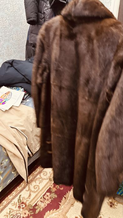 Шуба уступлю реальному клиенту