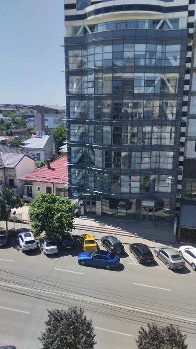 Garsonieră de închiriat – disponibilă imediat