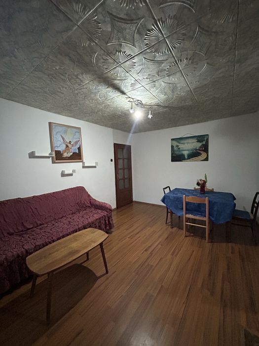Apartament de inchiriat